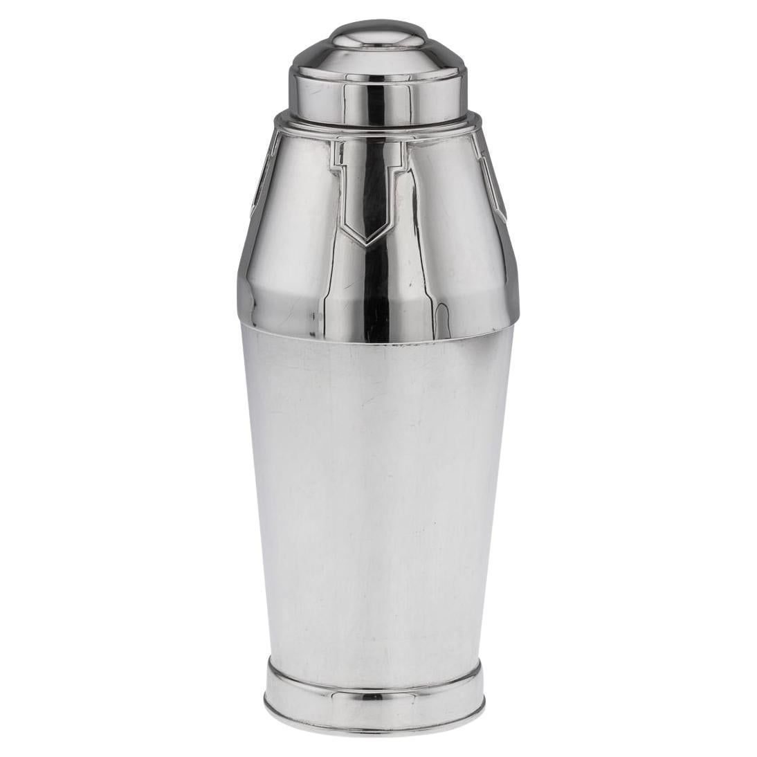 Shaker da cocktail in argento massiccio Art Deco del XX secolo, Walker & Hall c.C.