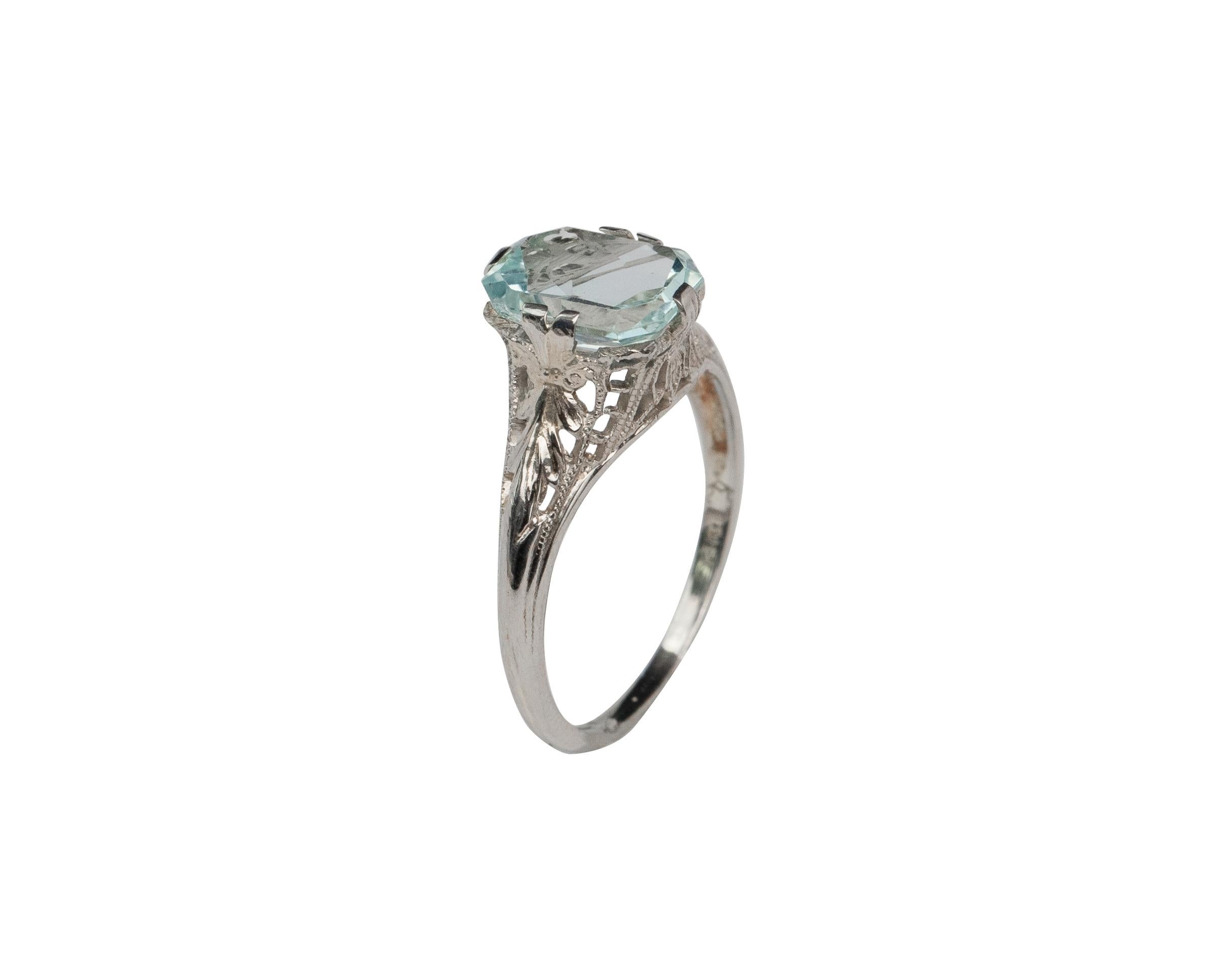 Art Deco 2.1 Carat Pastel Blue Aquamarine in 14 Karat White Gold Filigree Ring 1