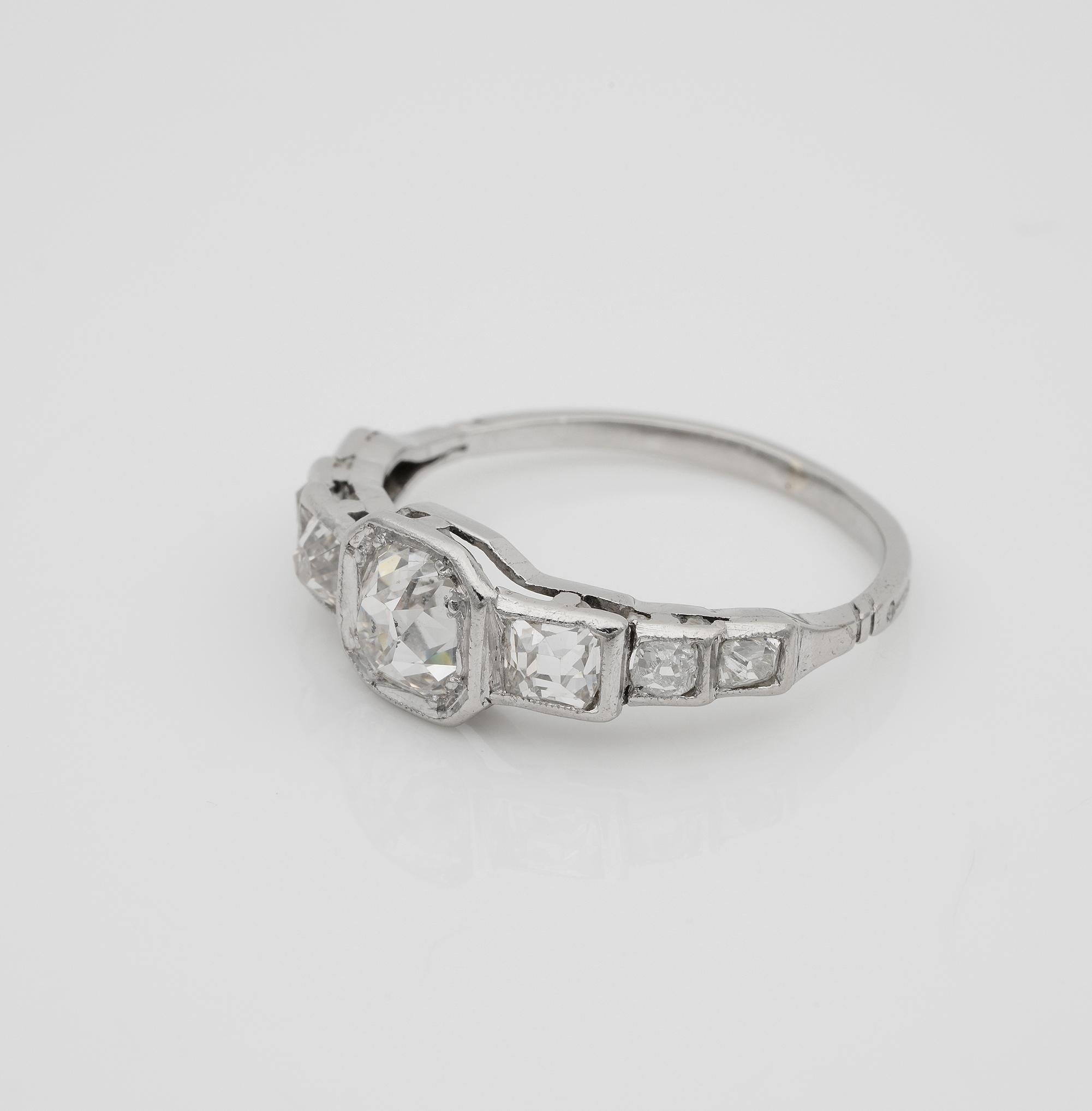 Women's Art Deco 2.10 Ct Old Mine Diamond Seven Stone Platinum Ring For Sale