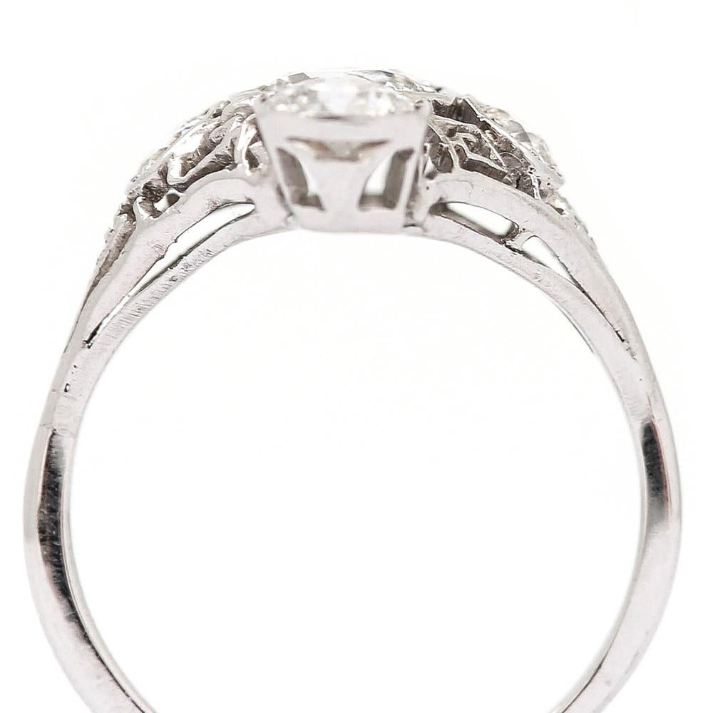 Art Deco 2.10 Carat OEC Diamond and Platinum Three-Stone Ring, circa 1925 5