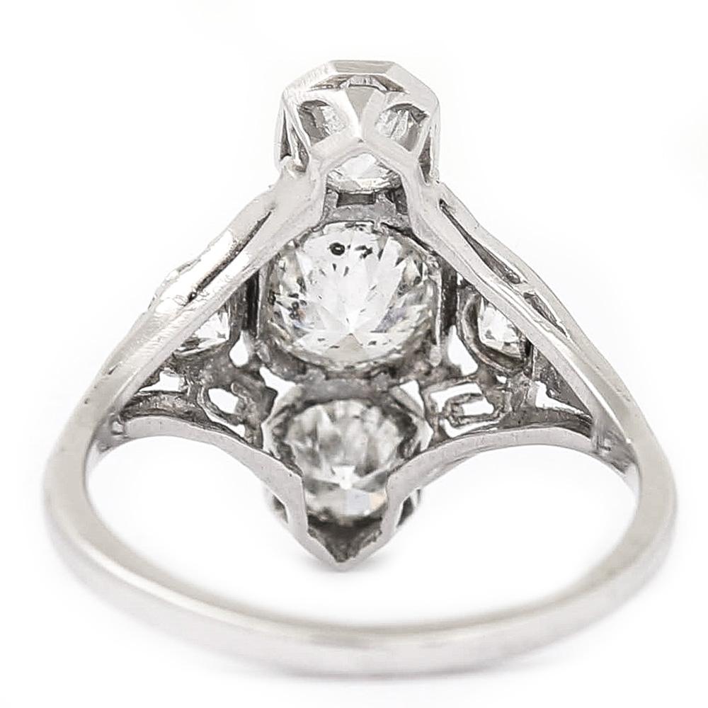 Art Deco 2.10 Carat OEC Diamond and Platinum Three-Stone Ring, circa 1925 3
