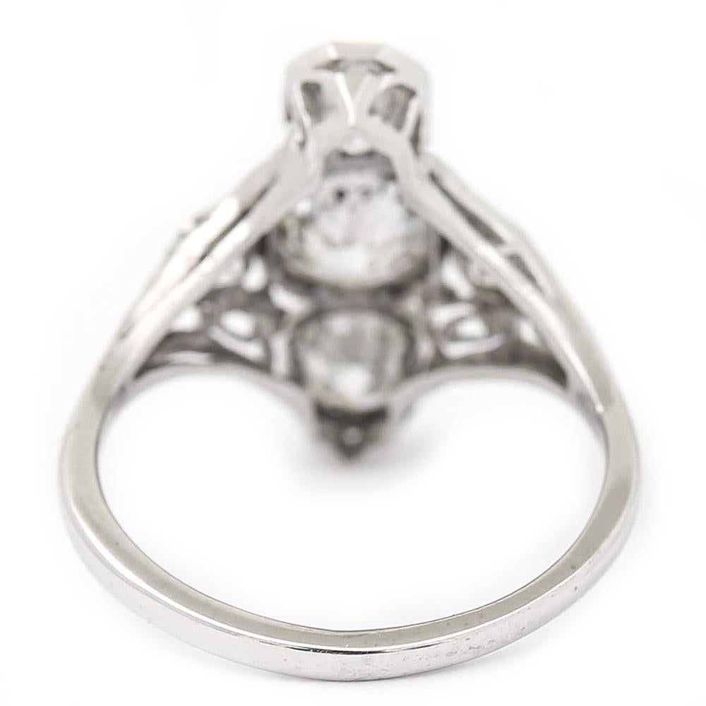Art Deco 2.10 Carat OEC Diamond and Platinum Three-Stone Ring, circa 1925 4