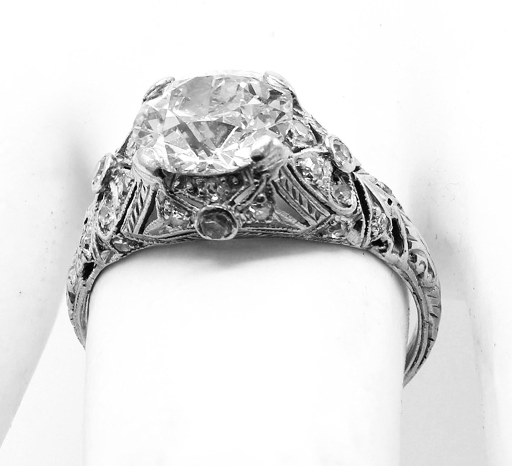 Art Deco 2.13 Carat Old European Cut Platinum Diamond Engagement Ring For Sale 1