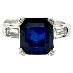 Art Deco 2.15 Carats Sapphire Diamond Platinum Ring