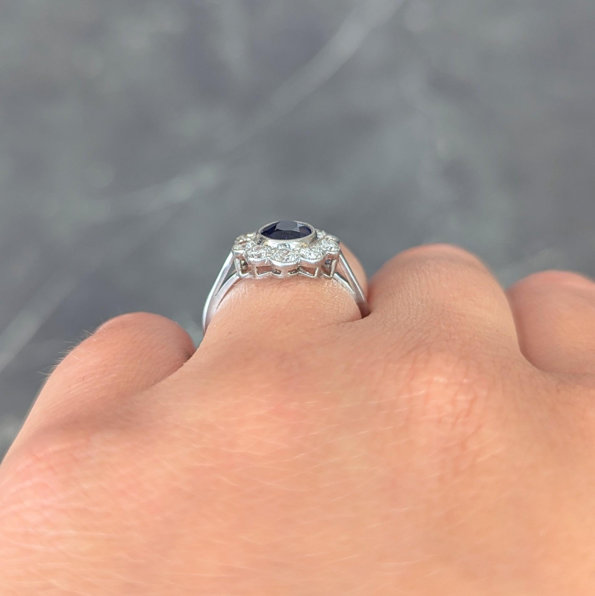 Art Deco 2.15 CTW Sapphire Diamond Platinum Vintage Halo Ring For Sale 7
