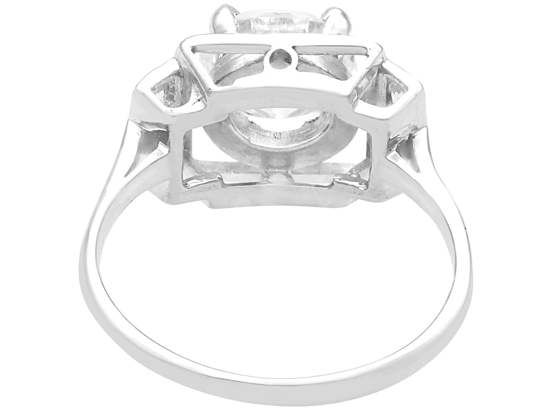 Art Deco Solitär-Ring, GIA-zertifizierter 2,19 Karat Diamant und Weißgold im Zustand „Hervorragend“ im Angebot in Jesmond, Newcastle Upon Tyne