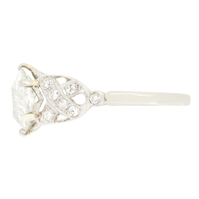 Art Déco Anello solitario con diamante Art Deco da 2,20 carati, anni '20 ca. in vendita