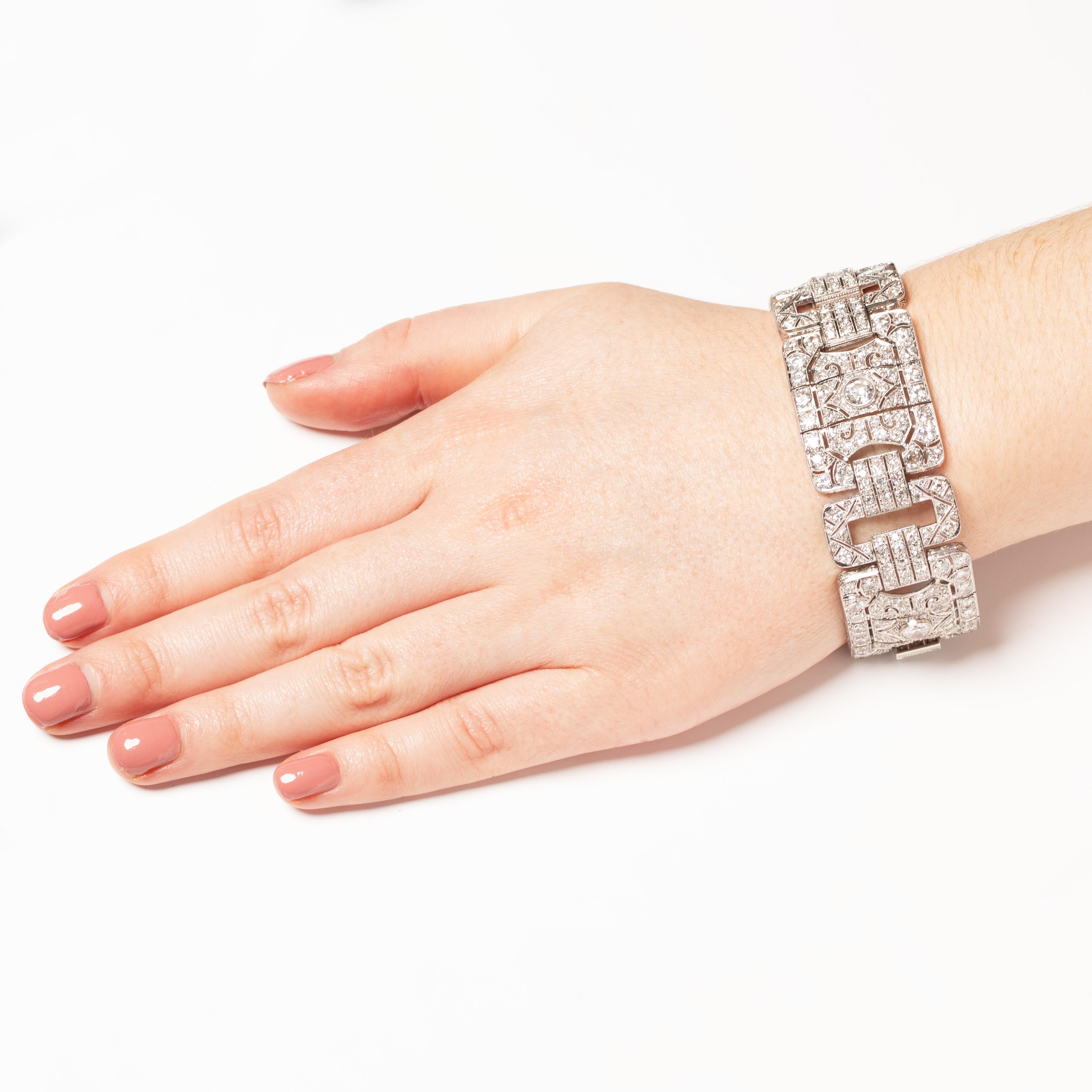 Pulsera Art Decó de diamantes de 22,20 ct, c.1920 en Bueno estado para la venta en London, GB