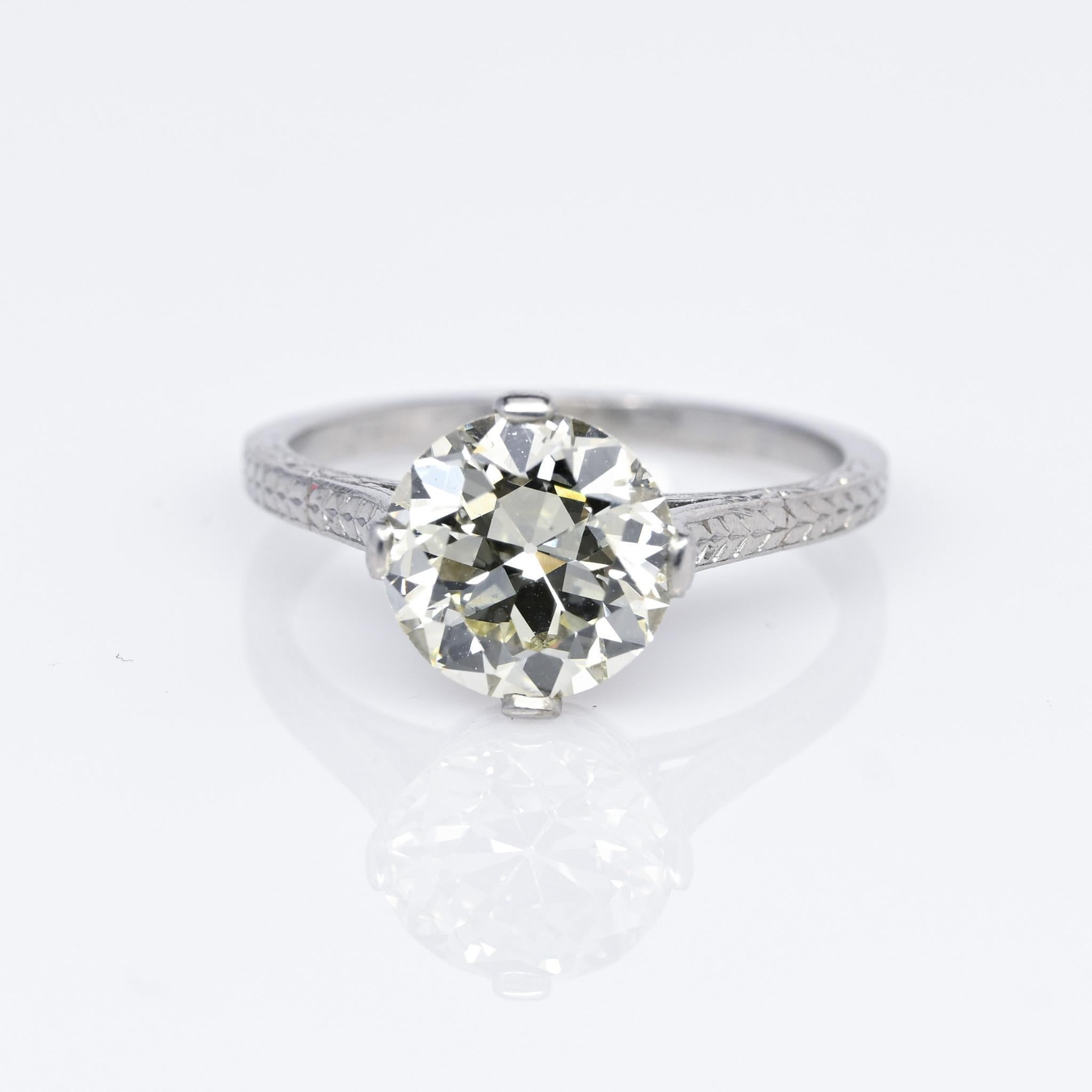Women's Art Deco 2.22ct Old European Cut Diamond Chevron Engraved Platinum Solitaire Rin