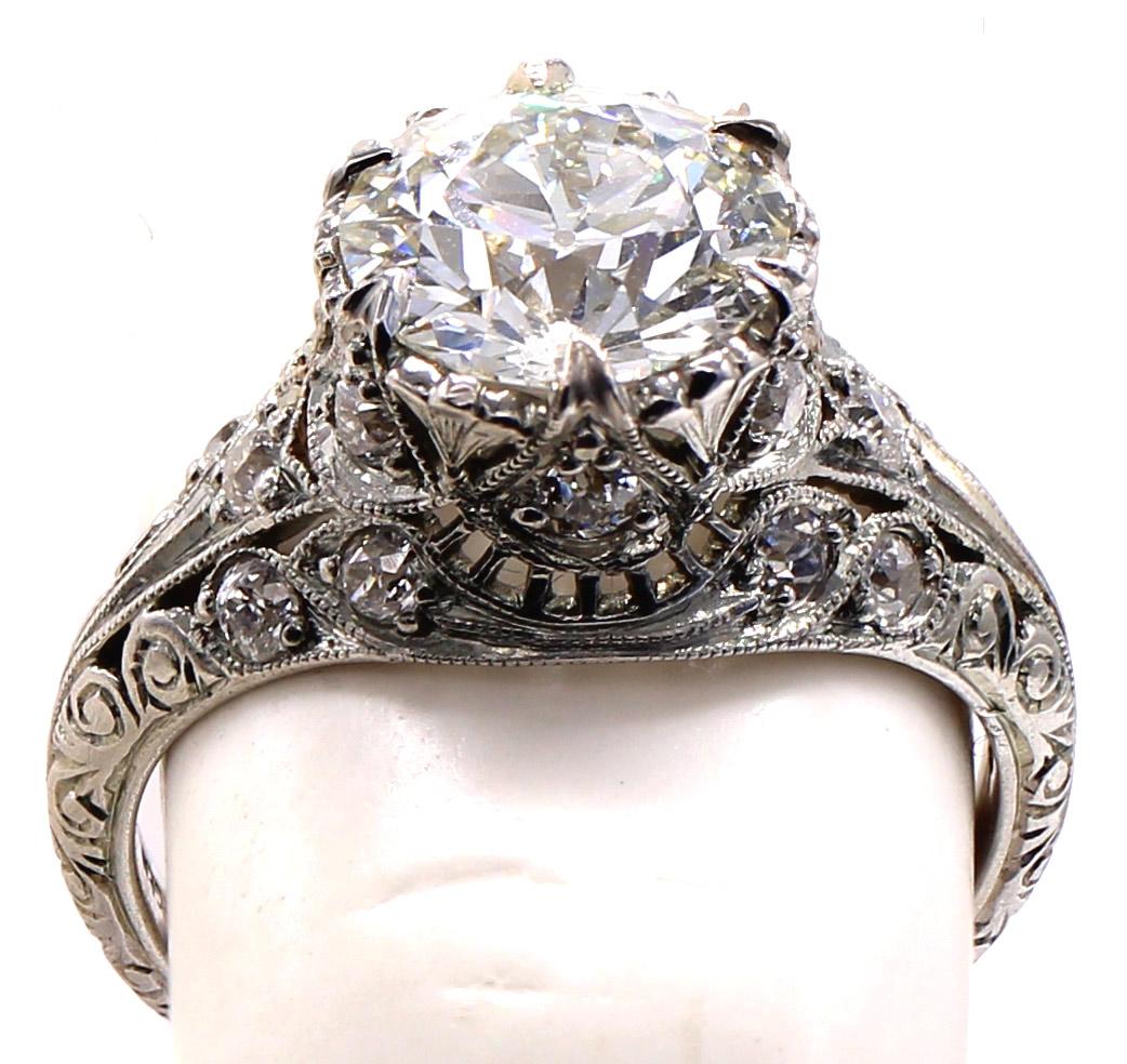 Art Deco 2.24 Carat Certified Old European Cut Diamond Platinum Engagement Ring In Excellent Condition For Sale In New York, NY