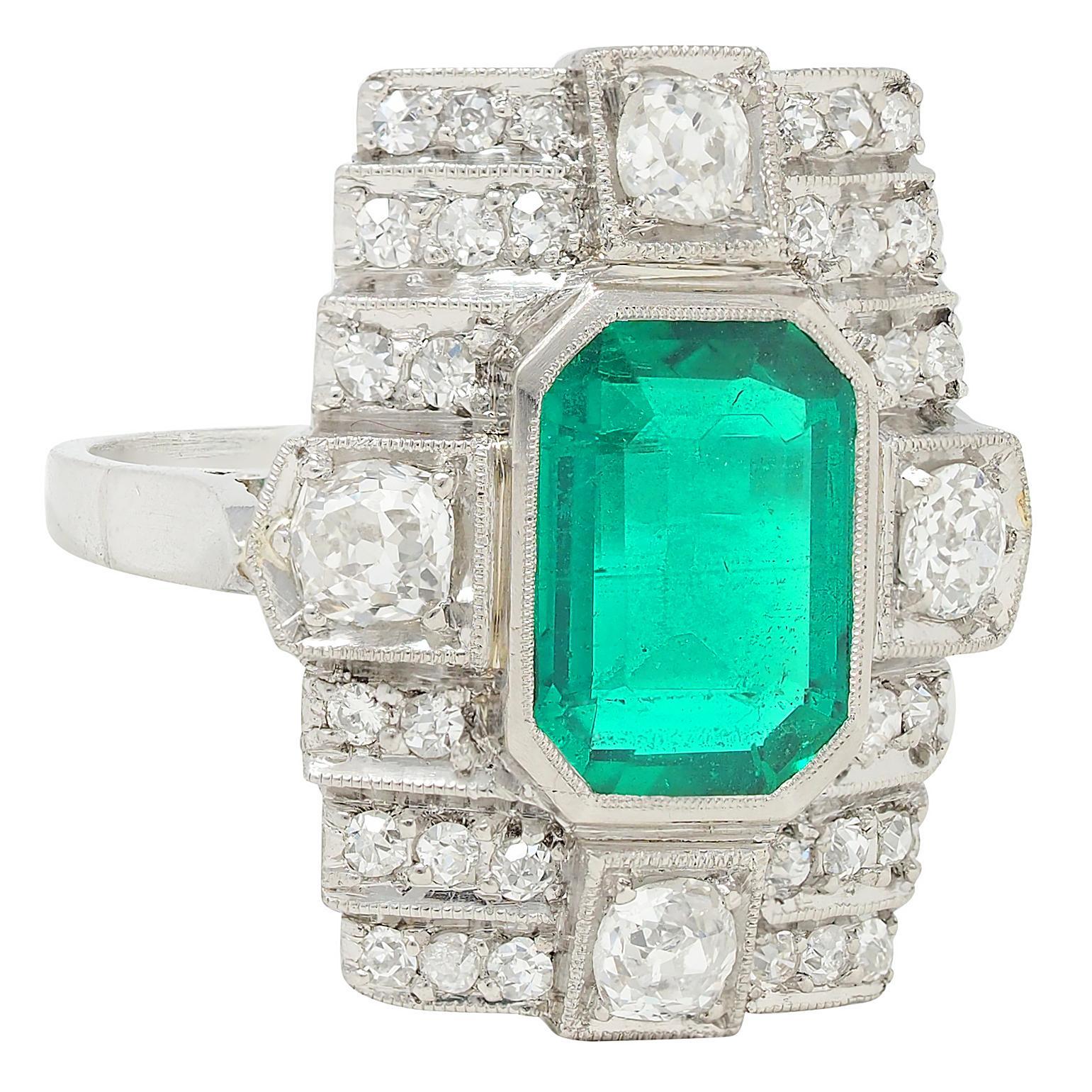 Art Deco 2.25 CTW Colombian Emerald Diamond Platinum Vintage Dinner Ring AGL Art Decó en venta