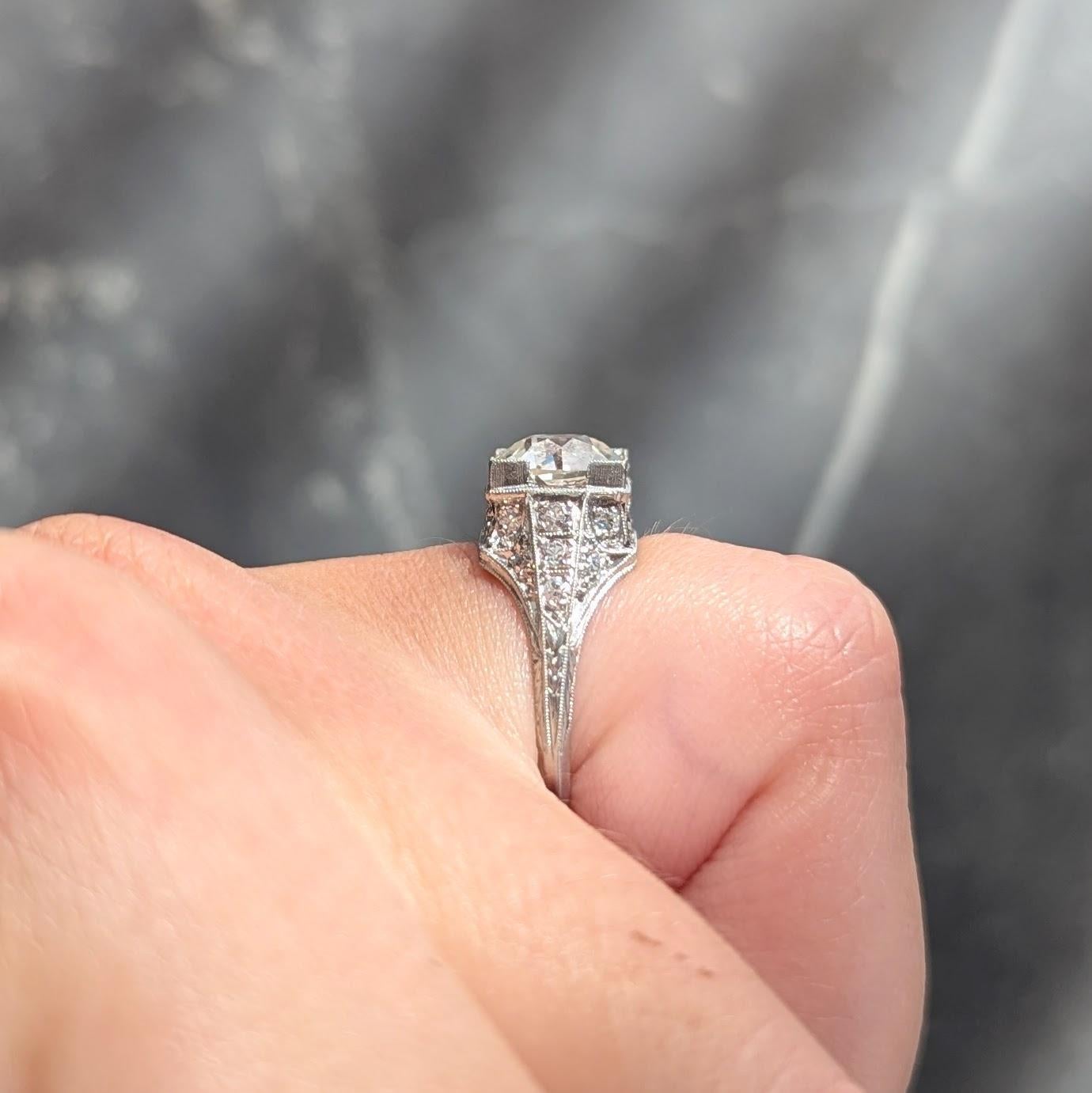 Art Deco 2.25 Karat Diamant im alteuropäischen Schliff Platin Vintage Verlobungsring GIA im Angebot 6