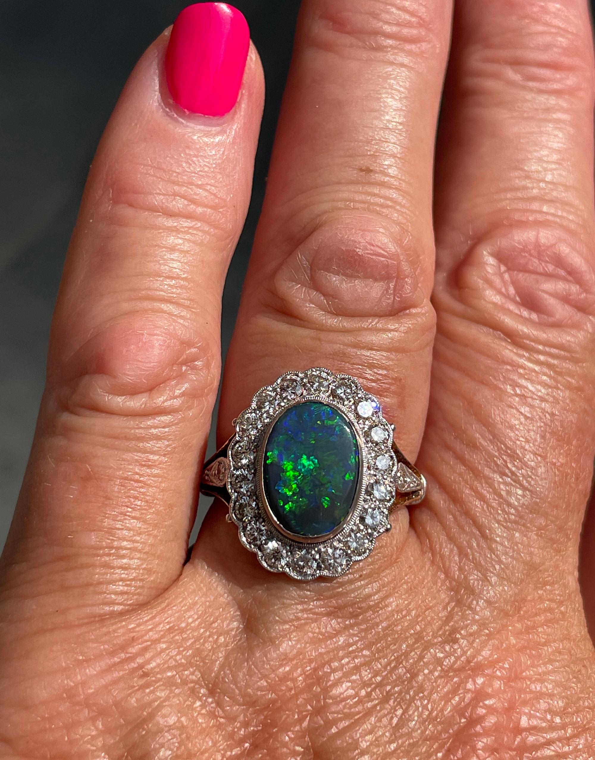 Art Deco 2.25ct Antique Black Opal and Diamond Cluster Cocktail 18K Gold Ring For Sale 2