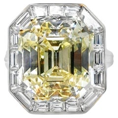 GIA Certified Fancy Light Yellow Diamond 22.83 Carat VS1 Bora 
Co