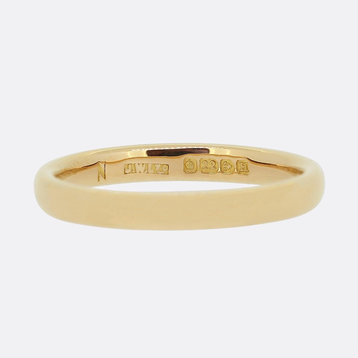 Art Deco 22ct Rose Gold Wedding Band Ring 2mm Size M In Good Condition For Sale In London, GB