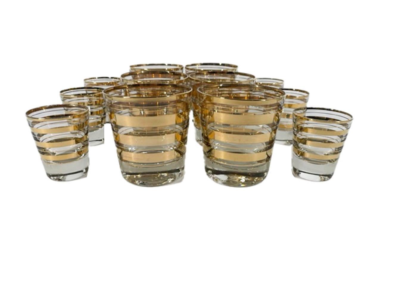 Art Deco 22k Gold Band Cocktail-Gläser, 6 Old Fashioned Gläser, 6 Shot-Gläser (amerikanisch) im Angebot