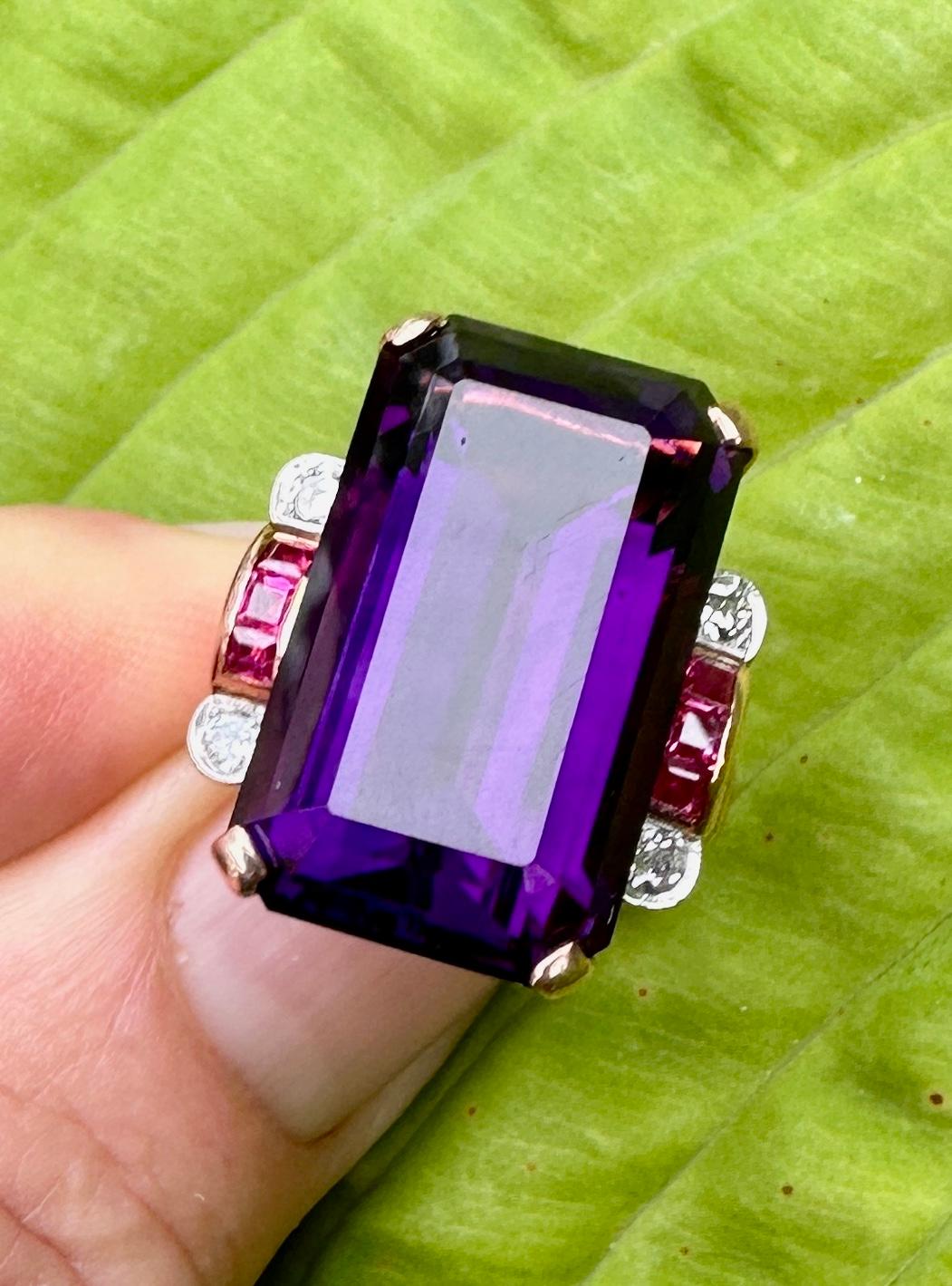 Art Deco 23 Carat Siberian Amethyst Ring Old Mine Diamond Ruby 14 Karat Gold In Excellent Condition For Sale In New York, NY