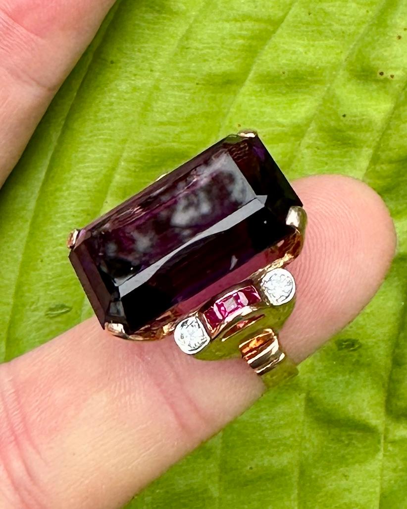 Women's Art Deco 23 Carat Siberian Amethyst Ring Old Mine Diamond Ruby 14 Karat Gold For Sale