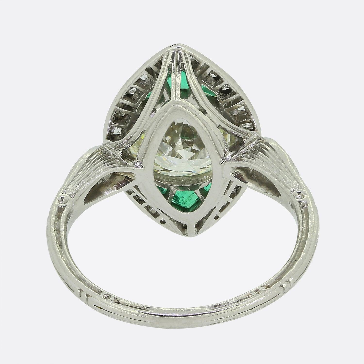 Art Deco 2.30 Carat Diamond and Emerald Navette Ring In Good Condition For Sale In London, GB