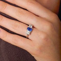 Art Deco 2.30 carat sapphire diamond platinum three stone ring