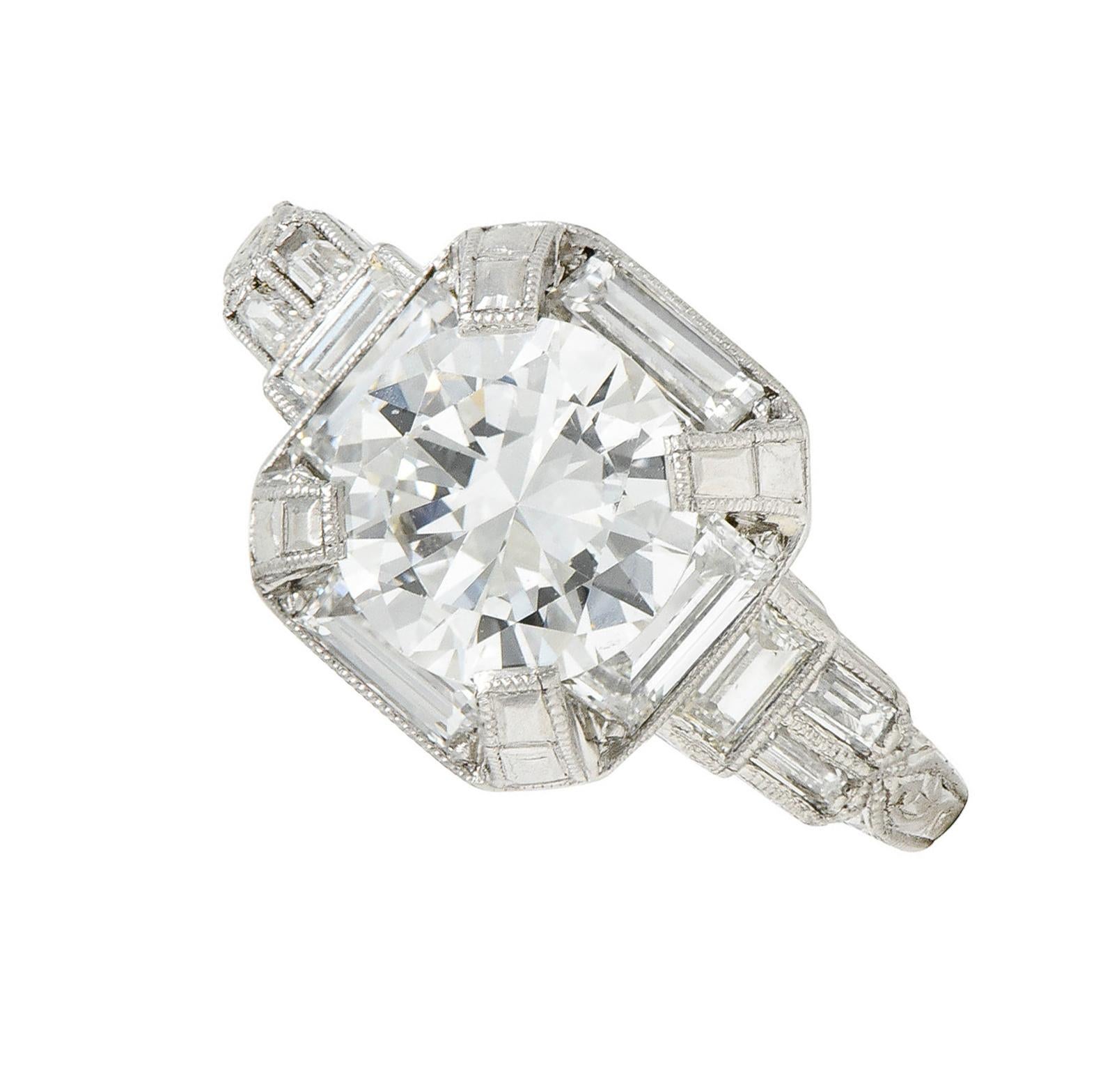 Art Deco 2.30 Carats Diamond Platinum Octagonal Engagement Ring, Circa 1930 6