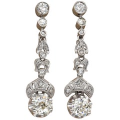 Antique Art Deco 2.30 Carat Diamond Enchanting Drop earrings 18 Karat/Platinum