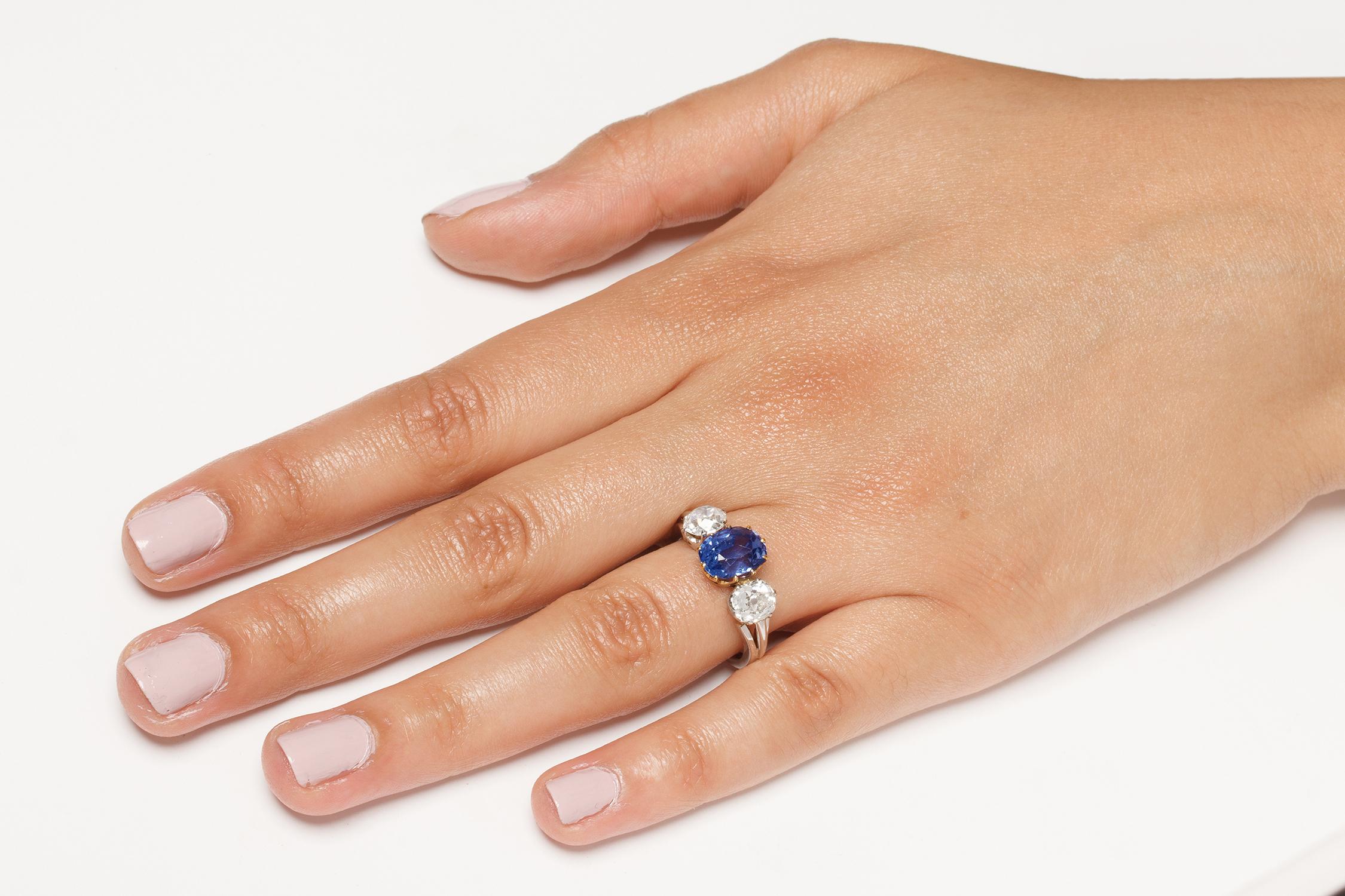 Art Deco 2.34ct Sapphire and Diamond Ring, Austrian, c.1920s For Sale 1