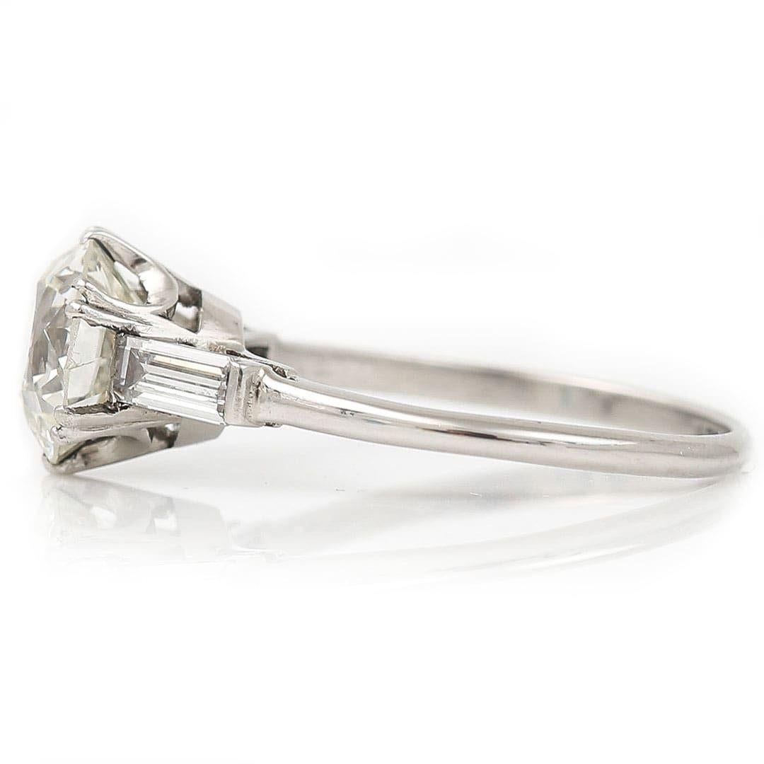 Art Deco 2.35ct Old European and Baguette Cut Diamond Engagement Ring Circa 1946 In Good Condition For Sale In Lancashire, Oldham