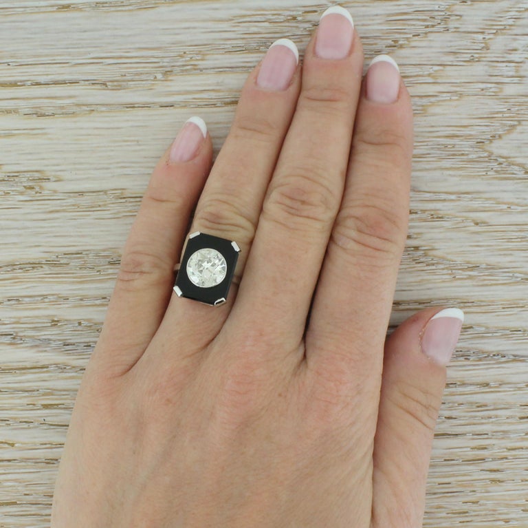Art Deco 2.40 Carat Old Cut Diamond and Onyx 18 Karat White Gold Ring ...
