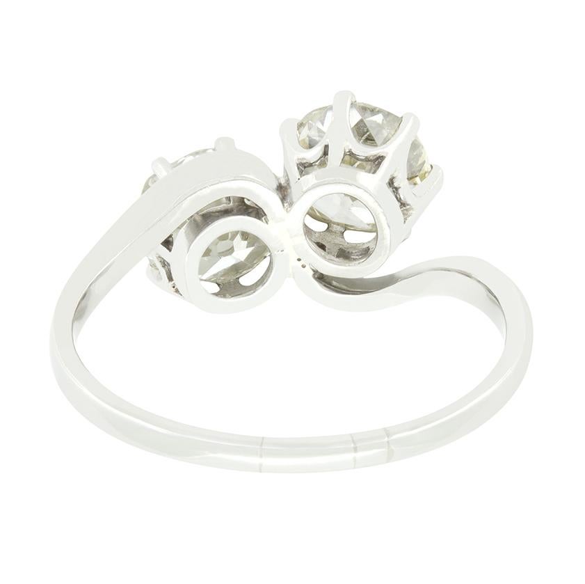 Art Deco 2.40ct Diamond Toi et Moi Two Stone Ring, c.1920s In Good Condition For Sale In London, GB