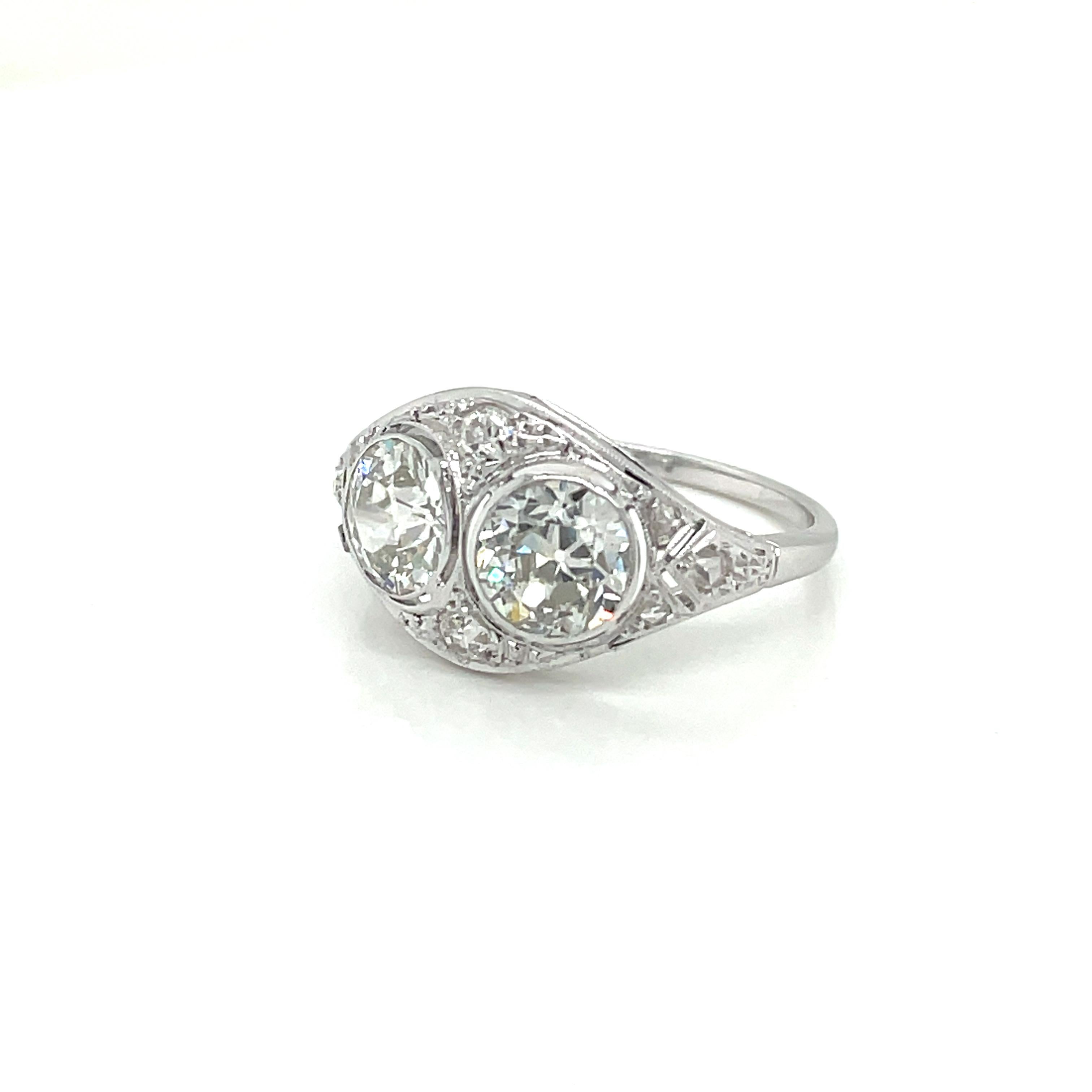 Art Deco 2.45 Carat Diamond Plaque Filigree Ring For Sale 3