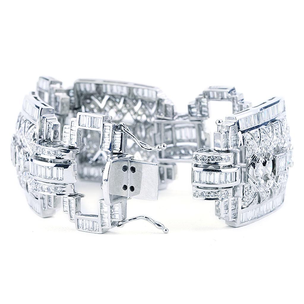 Art Deco 24.85 Carat Wide Diamond Bracelet in 18K White Gold  In New Condition For Sale In Chicago, IL