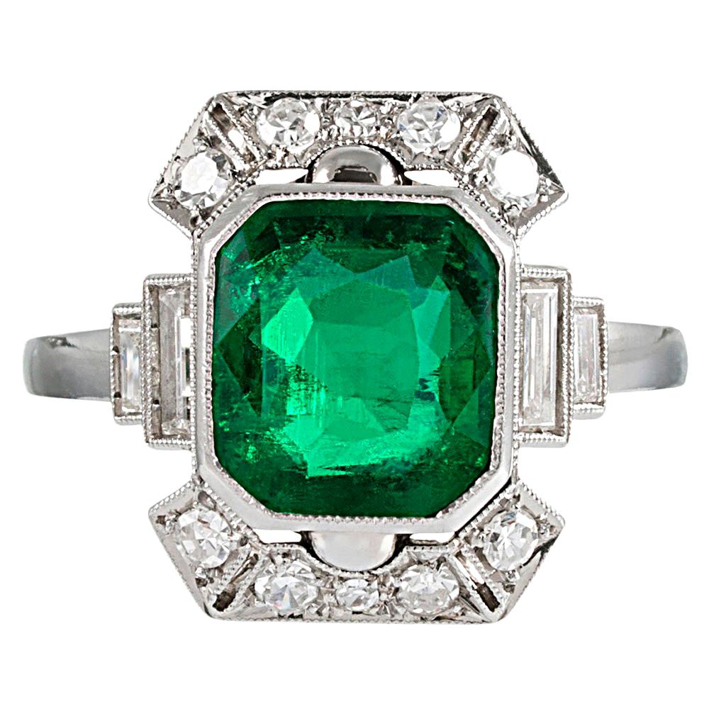 Art Deco 2.50 Carat Emerald and Diamond Ring
