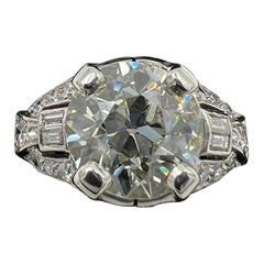 Art Deco 2.50 Carats TW Diamond Platinum Engagement Ring Circa 1930