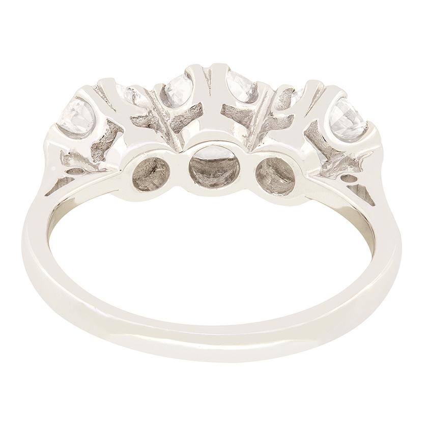 Art Deco Trilogy-Ring mit 2,50 Karat Diamanten, ca. 1920er Jahre (Alteuropäischer Brillantschliff)