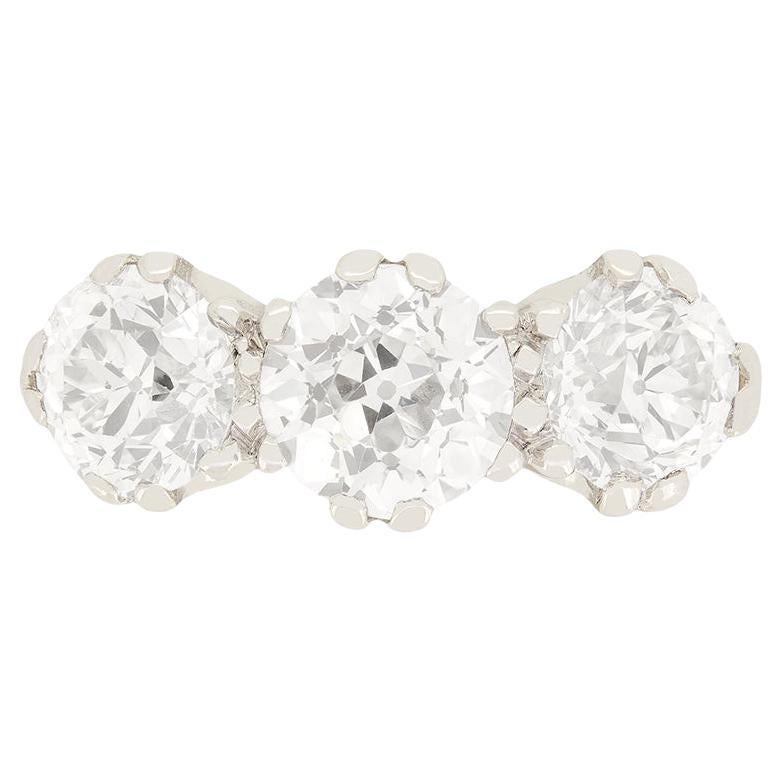 Art Deco 2.50ct Diamond Trilogy Ring, c.1920s For Sale