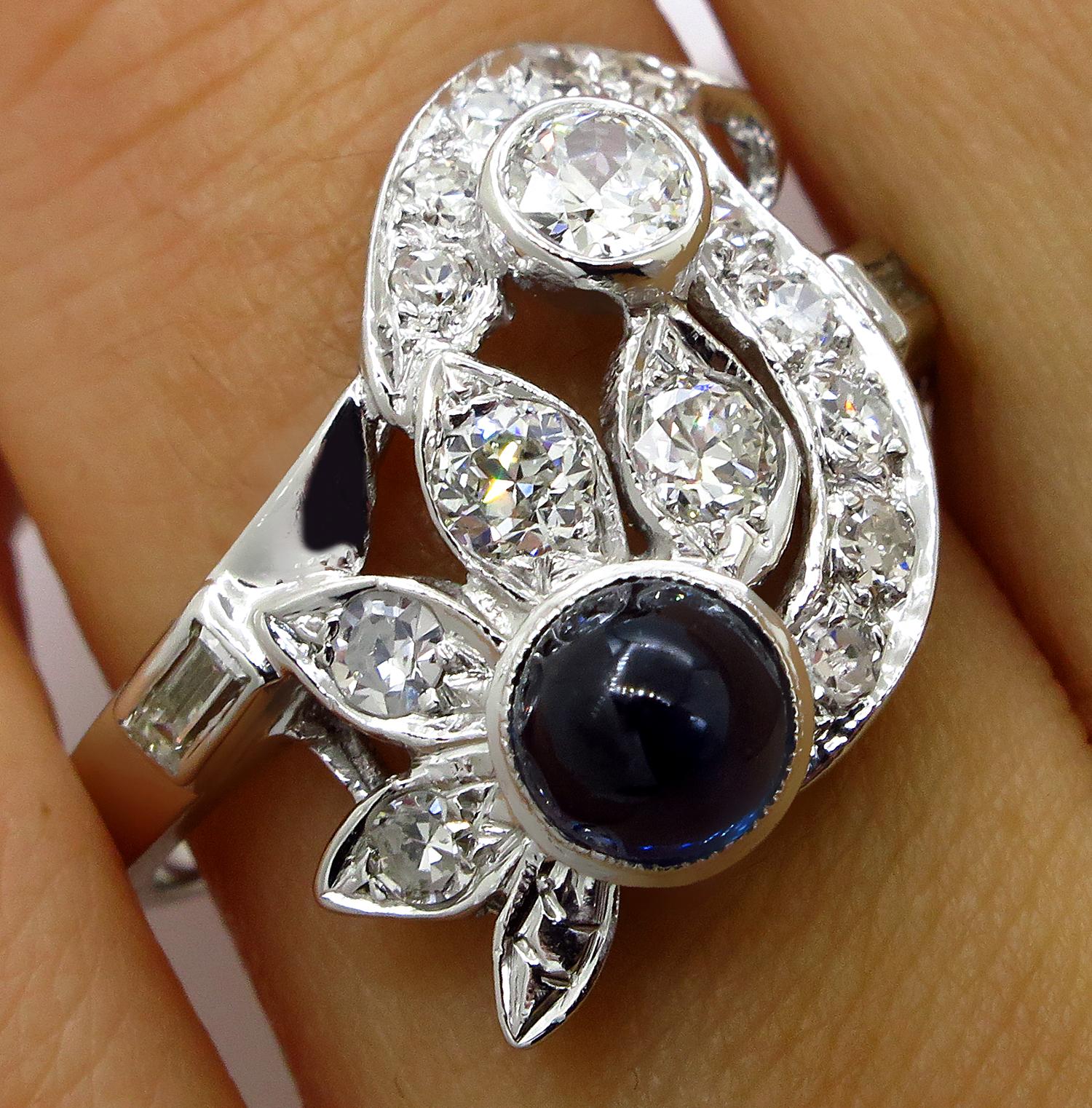 Art Deco 2.50 Carat Old European Diamond & Sugarloaf Sapphire 14 Karat Gold Ring 2