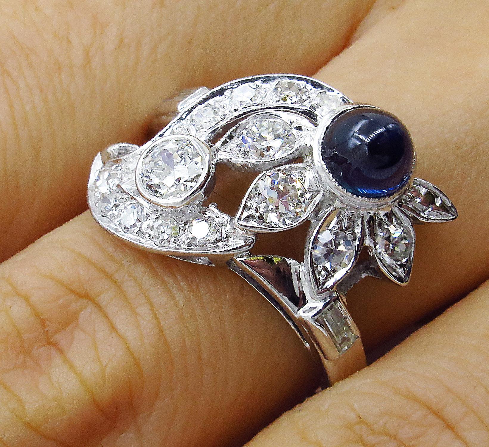 Art Deco 2.50 Carat Old European Diamond & Sugarloaf Sapphire 14 Karat Gold Ring 3