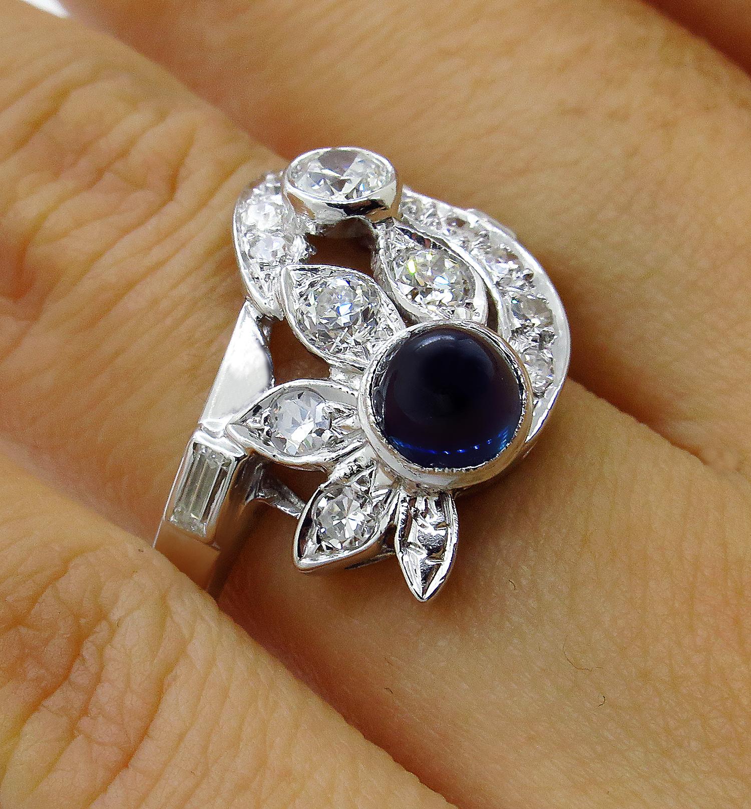 Art Deco 2.50 Carat Old European Diamond & Sugarloaf Sapphire 14 Karat Gold Ring 4