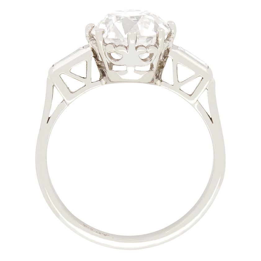 The opulence of the roaring twenties is clear to see in this classic solitaire ring. Featuring an impressive 2.52 carat, old cut diamond at its centre this piece truly sparkles. The diamond has been graded I in colour and SI 1 in clarity, and is