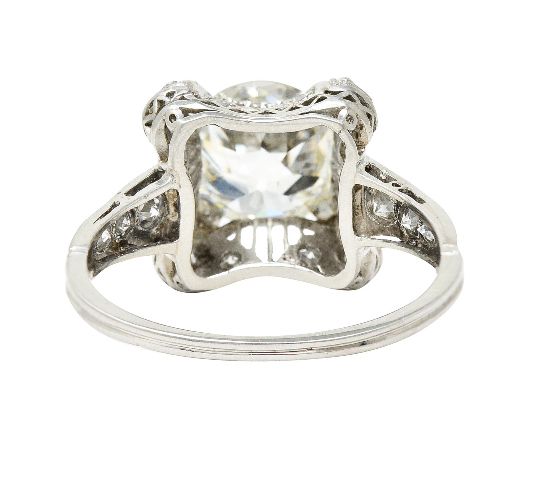 Art Deco 2.53 Carats Old European Cut Diamond Platinum Filigree Engagement Ring For Sale 1