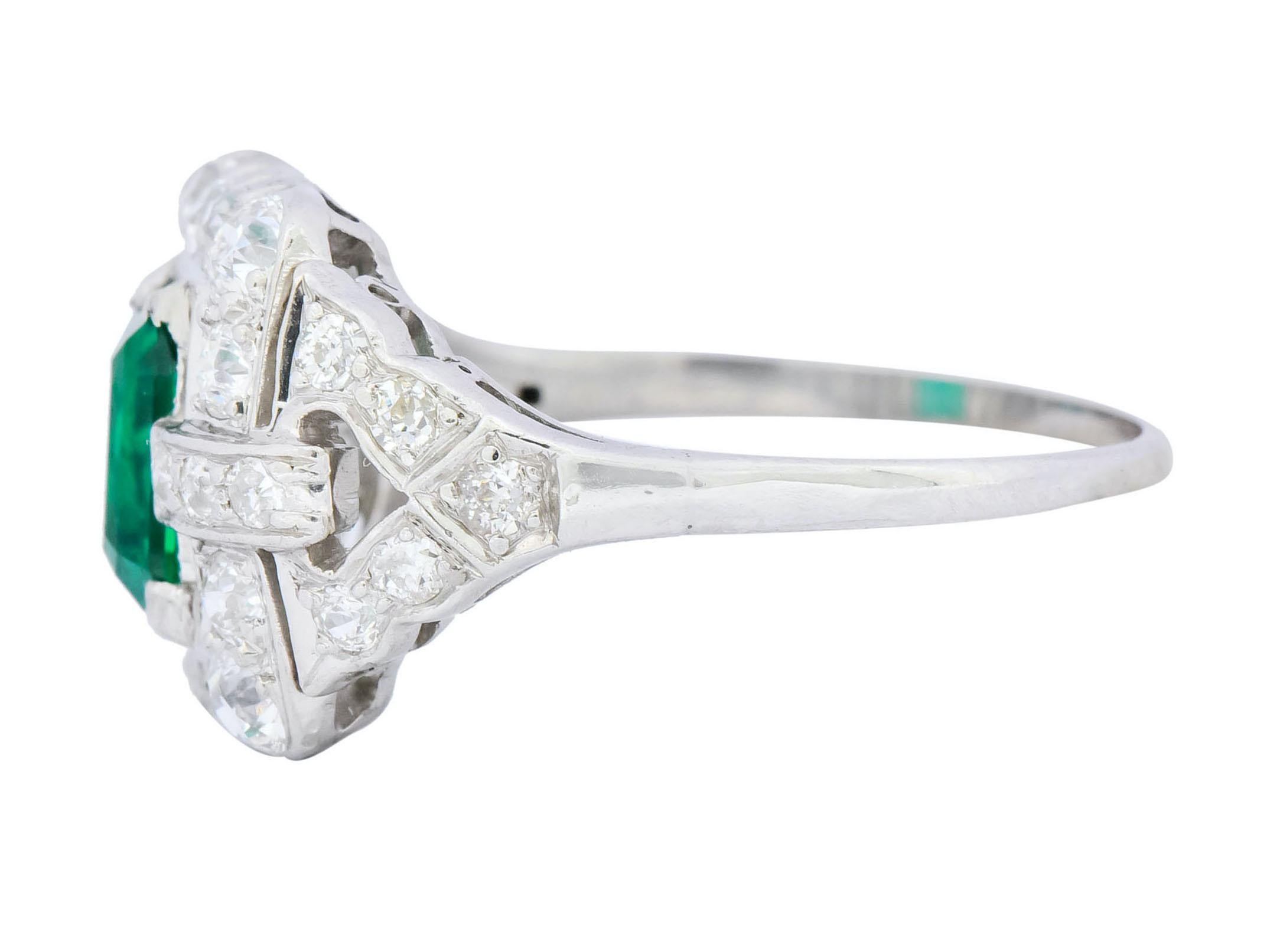 Women's or Men's Art Deco 2.66 Carat Colombian Emerald Diamond Platinum Dinner Ring GIA