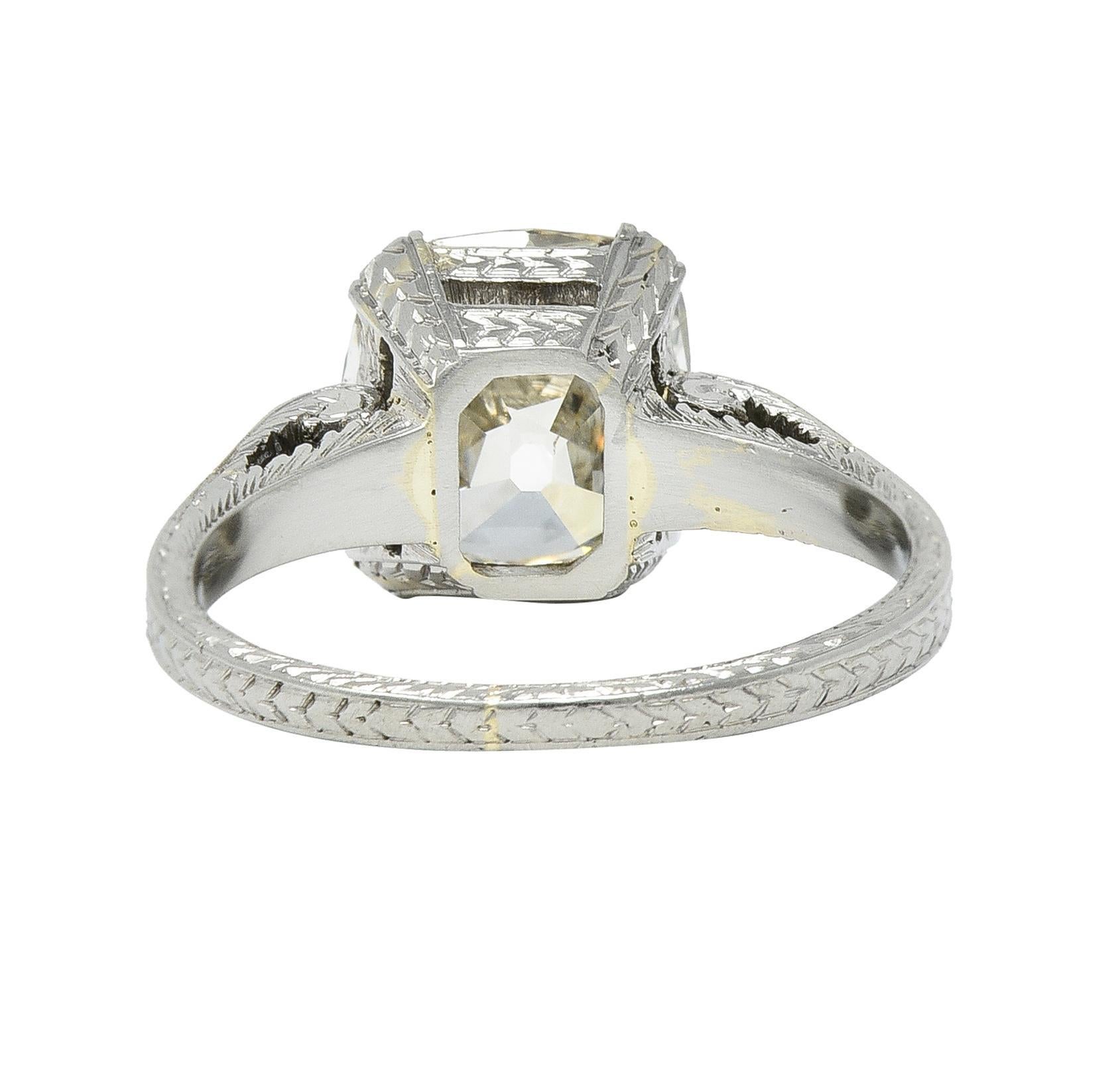 Art Deco 2.69 CTW Old Mine Cut 18 Karat White Gold Vintage Engagement Ring GIA For Sale 1