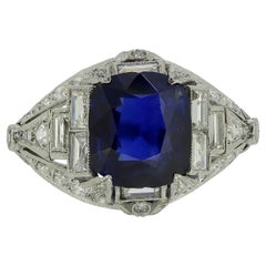Anillo Art Déco de Zafiro y Diamantes de 2,70 Quilates
