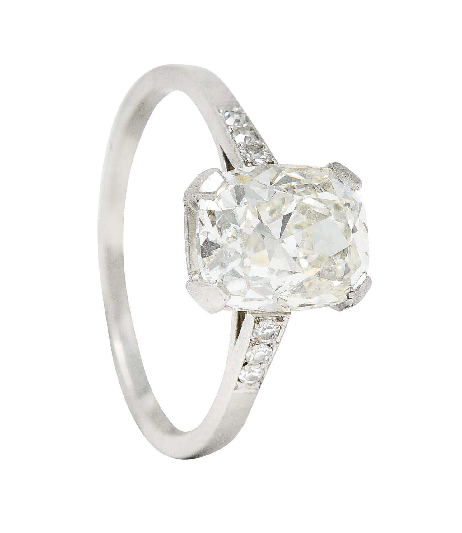 Art Deco 2.70 Carats Old Mine Cut Diamond Platinum Engagement Ring 6