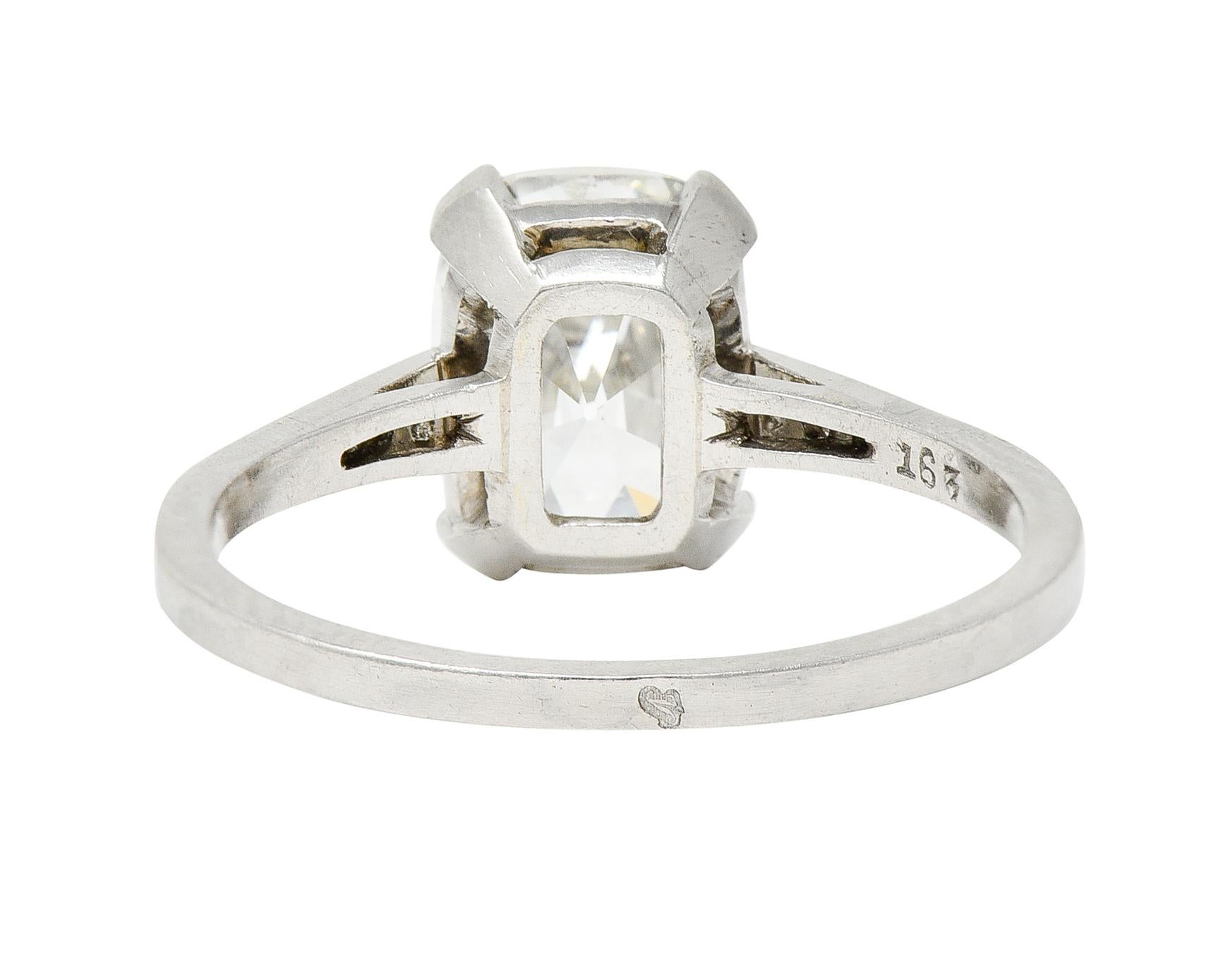 Art Deco 2.70 Carats Old Mine Cut Diamond Platinum Engagement Ring In Excellent Condition In Philadelphia, PA