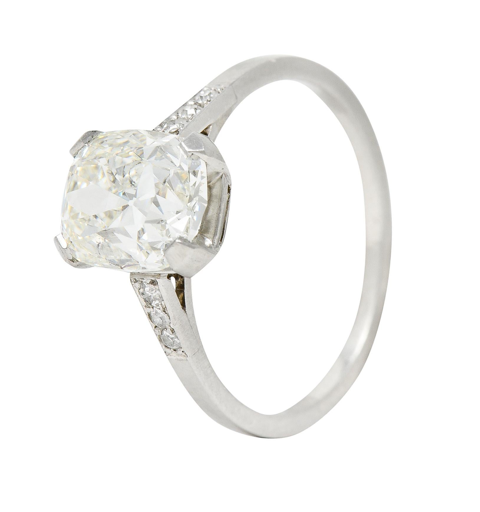 Art Deco 2.70 Carats Old Mine Cut Diamond Platinum Engagement Ring 4