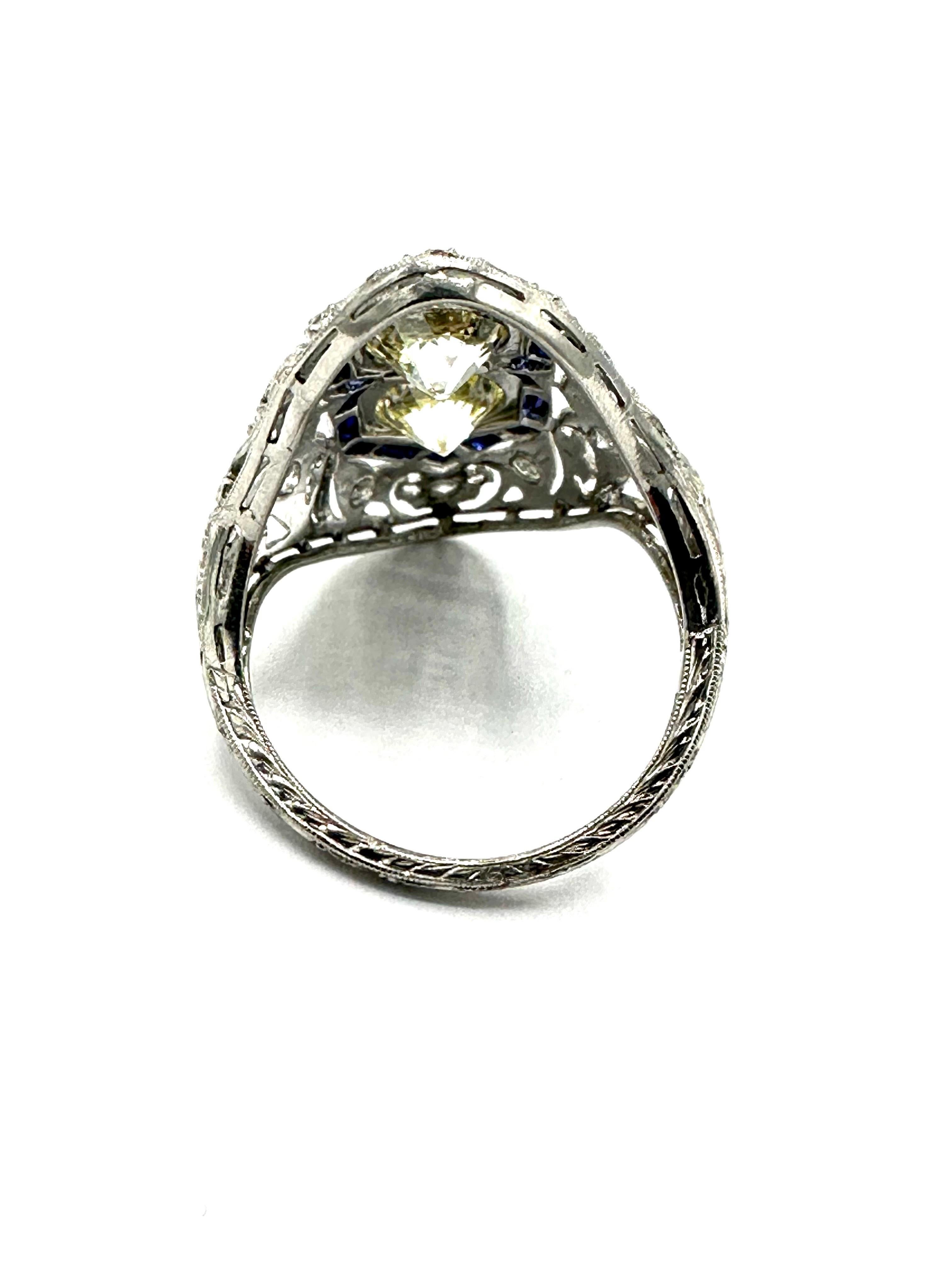 Art Deco 2.74 Carat Old European Cut Diamond and Sapphire Platinum Ring For Sale 2