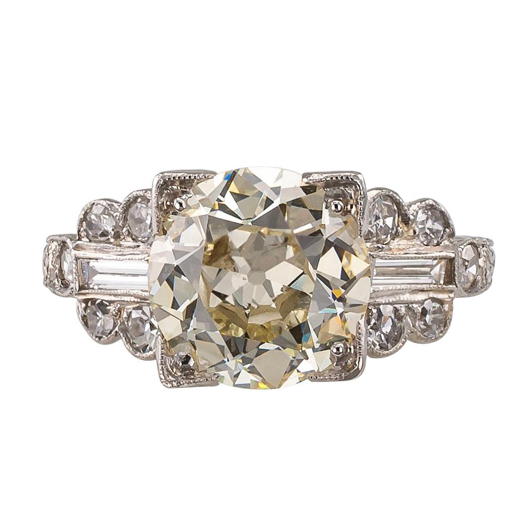 Round Cut Art Deco 2.76 Carat Old European Cut Diamond Solitaire Platinum Engagement Ring