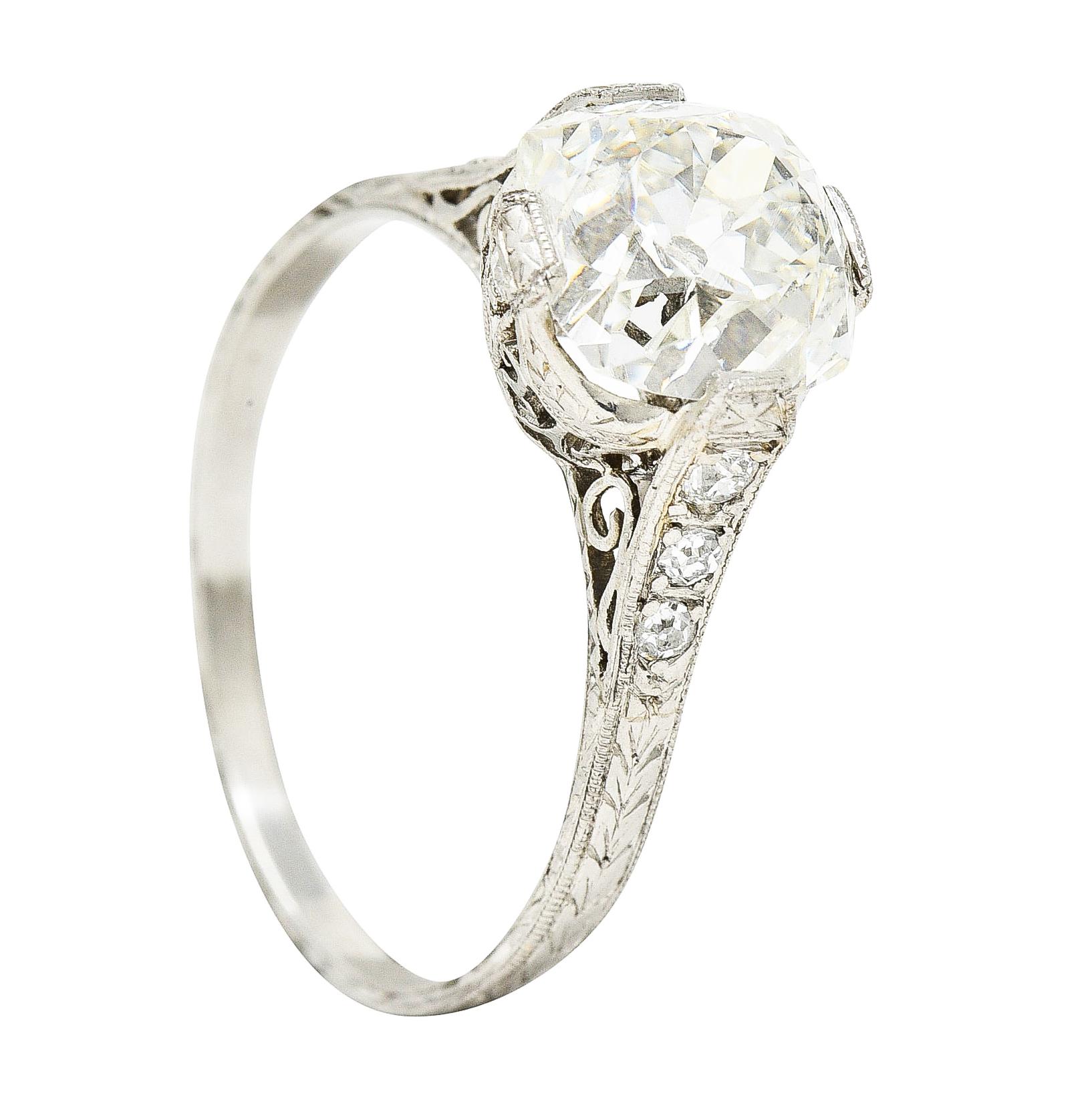 Art Deco 2.78 Carats Old Mine Diamond Platinum Filigree Engagement Ring GIA For Sale 5
